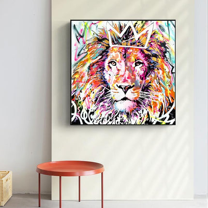 ChandelierDecor - Animals Graffiti Lion With Crown Canvas Wall Art