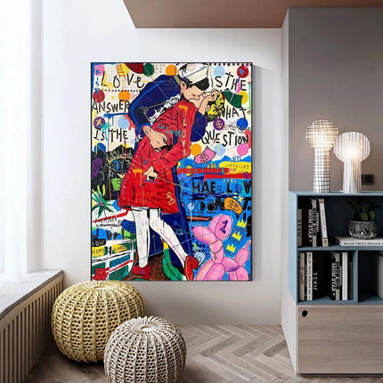 ChandelierDecor - Banksy Abstract Graffiti Couple Kissing Canvas Wall Art
