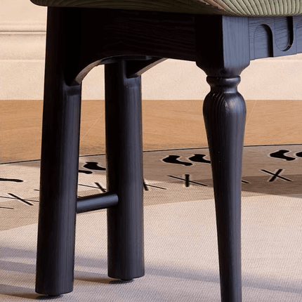 ChandelierDecor - Classic Oak Dining Chairs – Dining Room