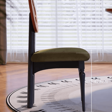 ChandelierDecor - Classic Oak Dining Chairs – Dining Room