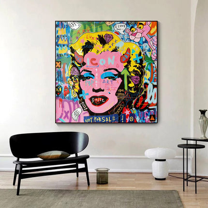 ChandelierDecor - Fashion Icon: Marilyn Pop Art - Showcasing Iconic Style