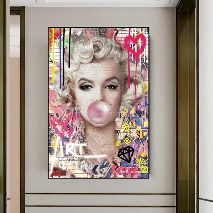 ChandelierDecor - Marilyn Chewing Gum Art: A Unique and Vibrant Creation
