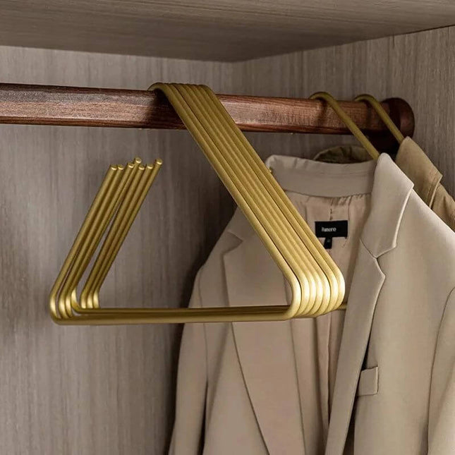 ChandelierDecor - Triangle Clothes Hangers 5pcs Solid Metal