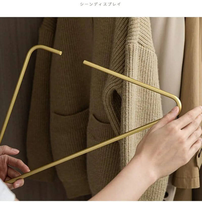 ChandelierDecor - Triangle Clothes Hangers 5pcs Solid Metal