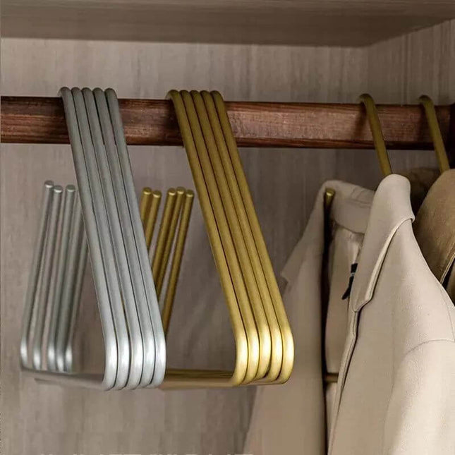 ChandelierDecor - Triangle Clothes Hangers 5pcs Solid Metal