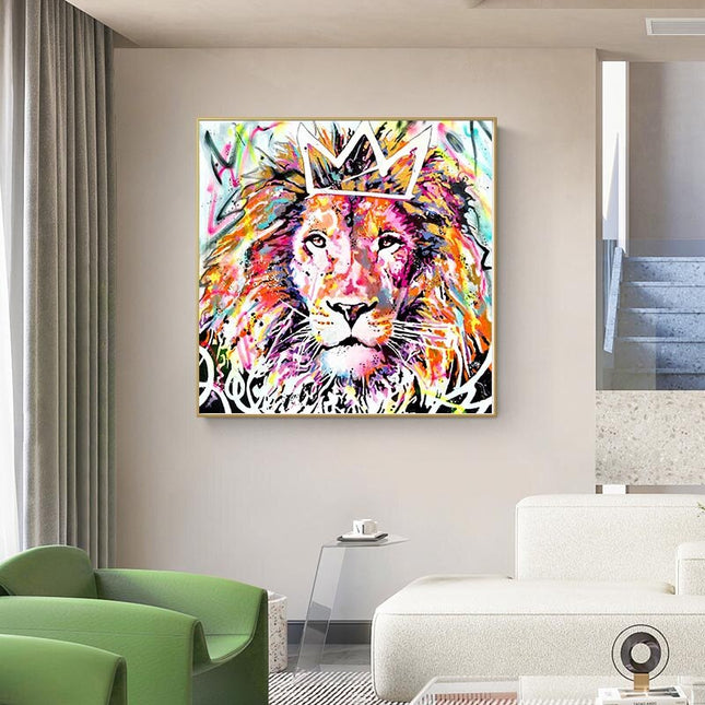 ChandelierDecor - Animals Graffiti Lion With Crown Canvas Wall Art