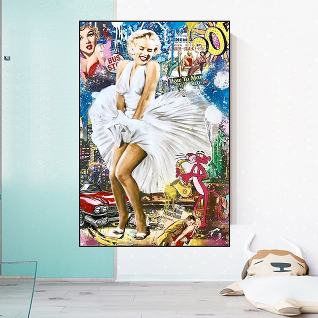 ChandelierDecor - Classic Graffiti: Marilyn and Pink Panther Wall Art