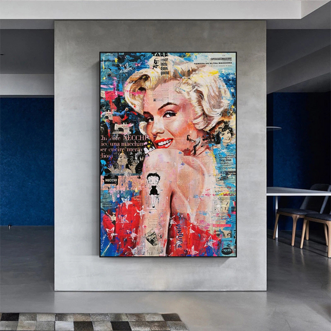 ChandelierDecor - Crowned - Marilyn Pop Art: Expression of Iconic Beauty