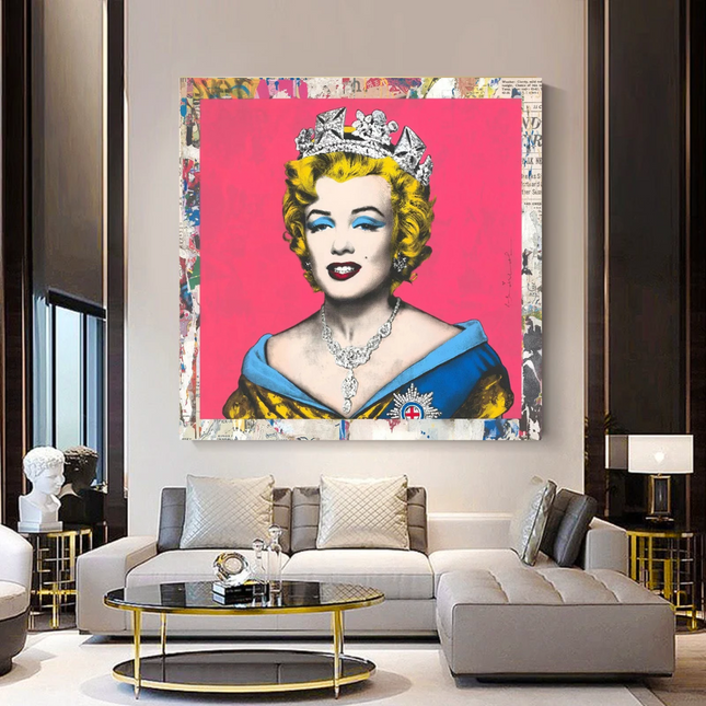 ChandelierDecor - Crowned: Marilyn Pop Art ‚Äì Perfect Blend of Royalty
