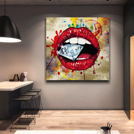 ChandelierDecor - Diamond in Lips Canvas Wall Art