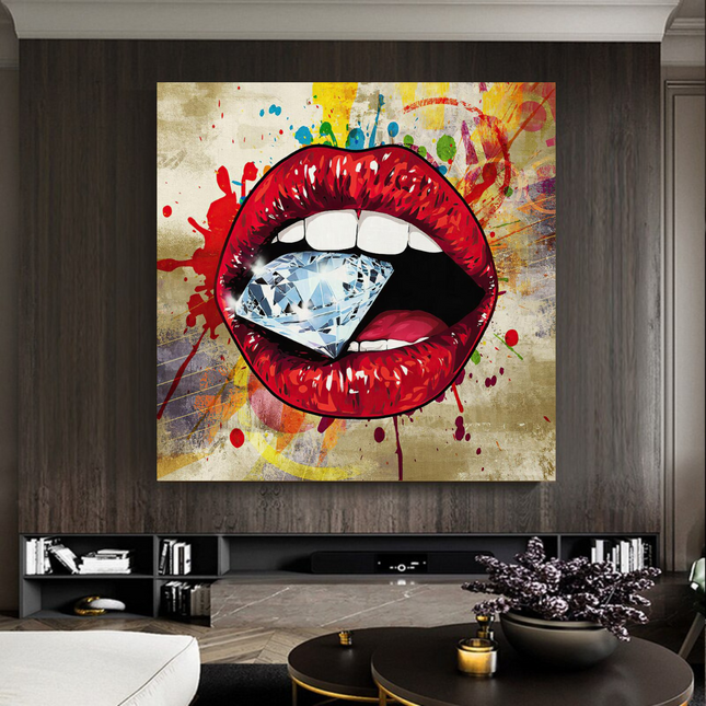 ChandelierDecor - Diamond in Lips Canvas Wall Art
