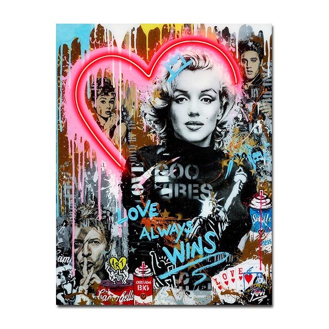 ChandelierDecor - England Queen Canvas Wall Art