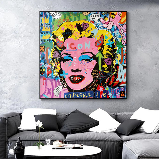 ChandelierDecor - Fashion Icon: Marilyn Pop Art - Showcasing Iconic Style