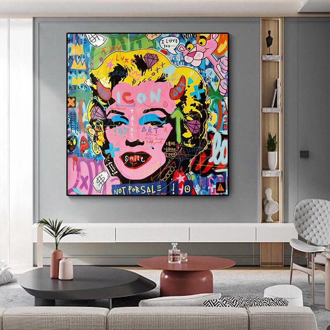 ChandelierDecor - Fashion Icon: Marilyn Pop Art - Showcasing Iconic Style