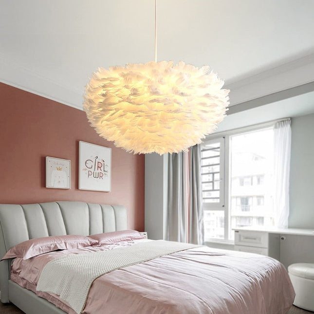 ChandelierDecor - Feather Chandelier: Exquisite Lighting Fixture