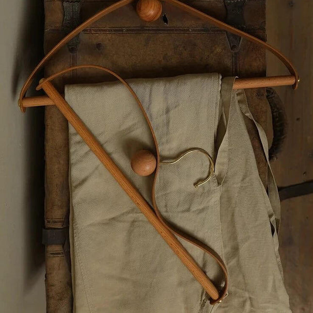 ChandelierDecor - Genuine Leather Solid Oak Wood Hangers for Clothes