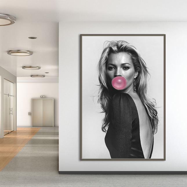 ChandelierDecor - Kate Moss Fashion Model Chewing Gum Canvas Wall Art