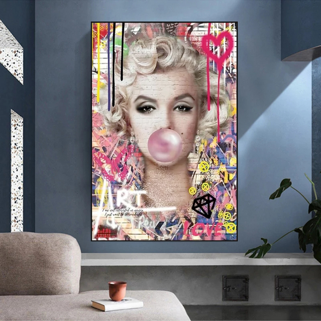 ChandelierDecor - Marilyn Chewing Gum Art: A Unique and Vibrant Creation