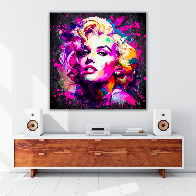 ChandelierDecor - Marilyn Monroe Wall Art - Captivating Iconic D√©cor