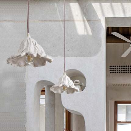 ChandelierDecor - Metal Lustre Ceiling Lamp - Elegant and Stylish Lighting
