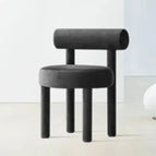 Black / 1 Chair