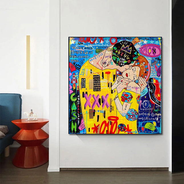 ChandelierDecor - Street Graffiti The Kiss Art Reproduction Canvas Print
