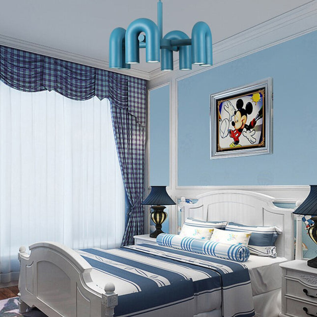 ChandelierDecor - U Shape Chandelier: Illuminate Your Space
