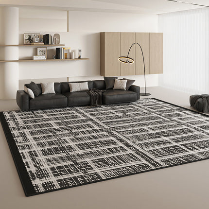 ChandelierDecor - Black & White Maze Diagonal Net Rug: Modern Sophistication