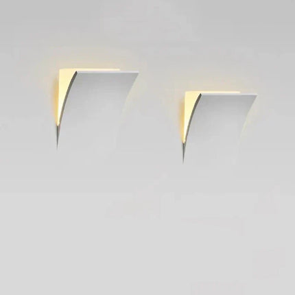 ChandelierDecor - Creative Minimalistic Wall Light - Pack of 2