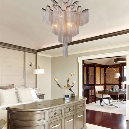 ChandelierDecor - Aluminium Fringed Chandelier: Elegant and Timeless Design