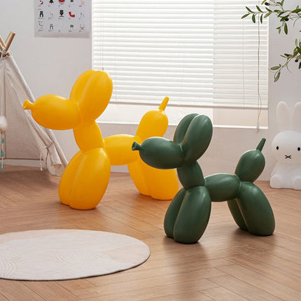 ChandelierDecor - Balloon Dog Statue: Vibrant Ornament for Festive Decor