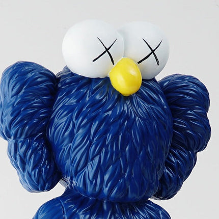 ChandelierDecor - BFF Open Edition - KAWS Statue Inspiration