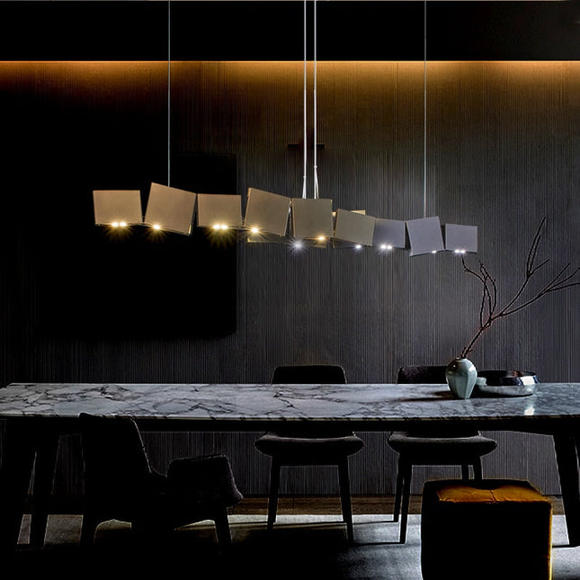 ChandelierDecor - Cubes Chandelier: Stylish Lighting for Every Space