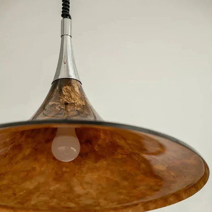 ChandelierDecor - Modern Horn-Shaped LED Pendant Light – Sleek Iron Finish