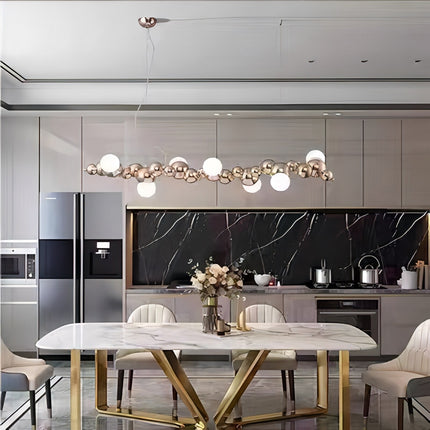 ChandelierDecor - Globes Lustre Chandelier: Elegant and Radiant Lighting