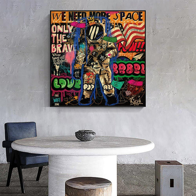 ChandelierDecor - Graffiti Wall Art Lovers Kiss Canvas Wall Art