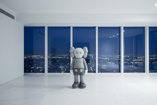 ChandelierDecor - KAWS Four Foot Companion Grey