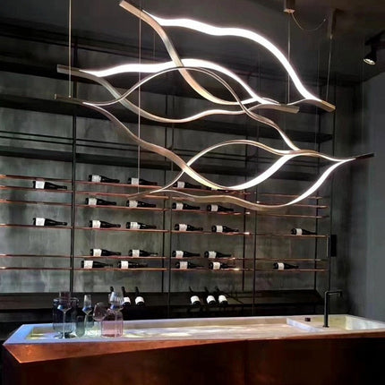 ChandelierDecor - Kiss Acrylic Chandelier: Authentic and Elegant Lighting