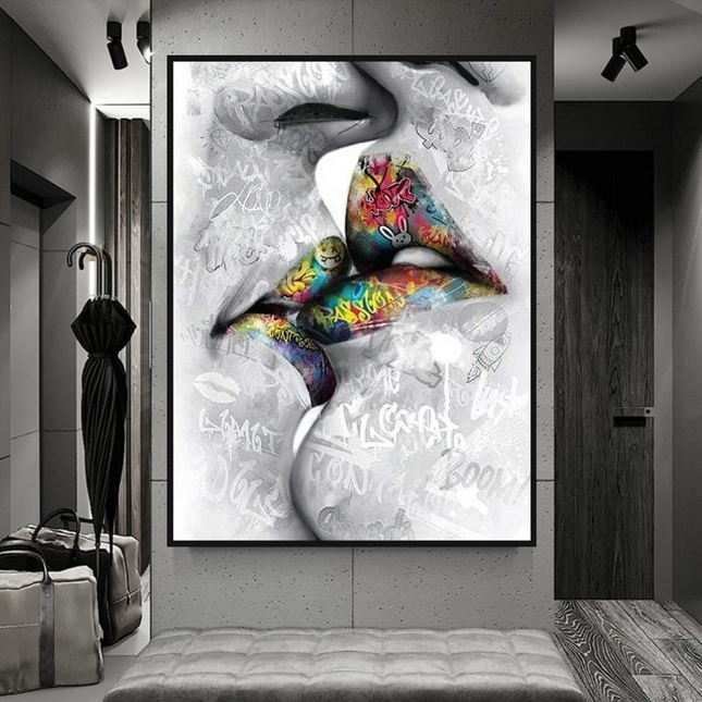 ChandelierDecor - Lovers Kiss, Lips Canvas Wall Art
