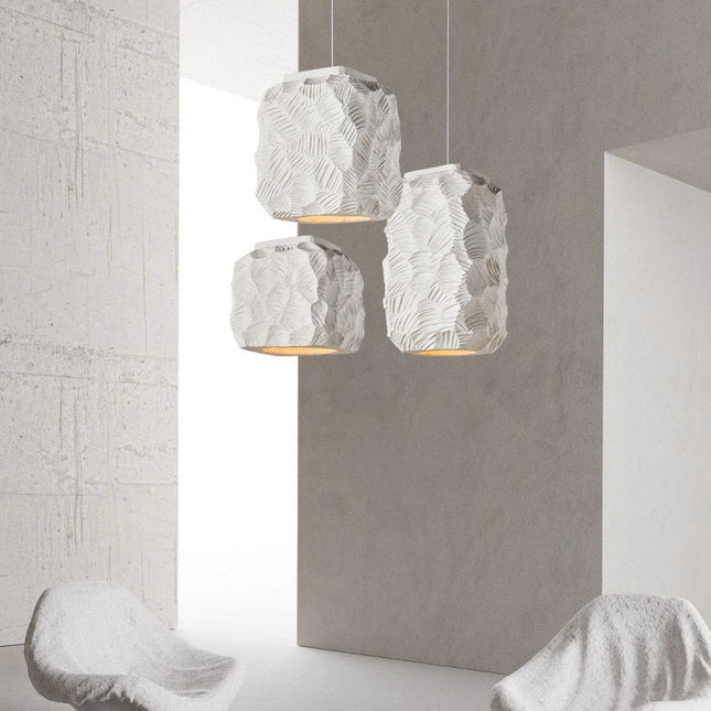 ChandelierDecor - Minimalist Pendant Light - Stylish Lighting Solution