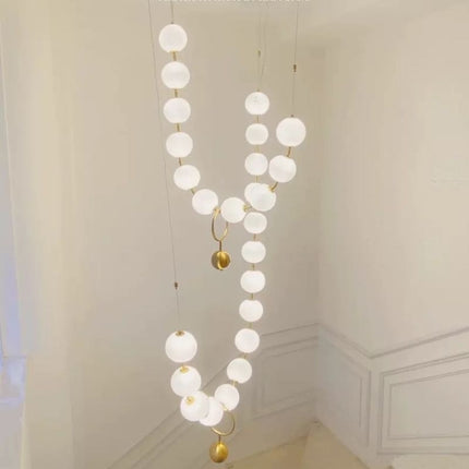 ChandelierDecor - Pearl Globe Chandelier: Exquisite Lighting Fixture