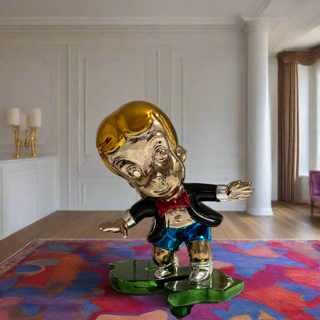 ChandelierDecor - Richie Rich Skating Money Sculpture Statue