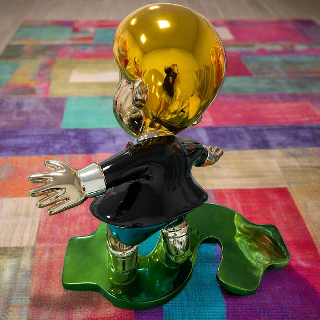 ChandelierDecor - Richie Rich Skating Money Sculpture Statue