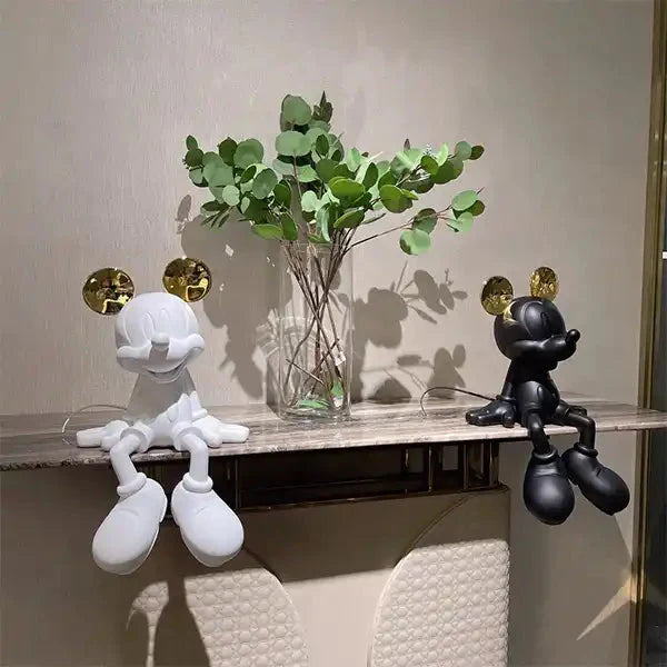ChandelierDecor - Sitting Mickey Statue Premium