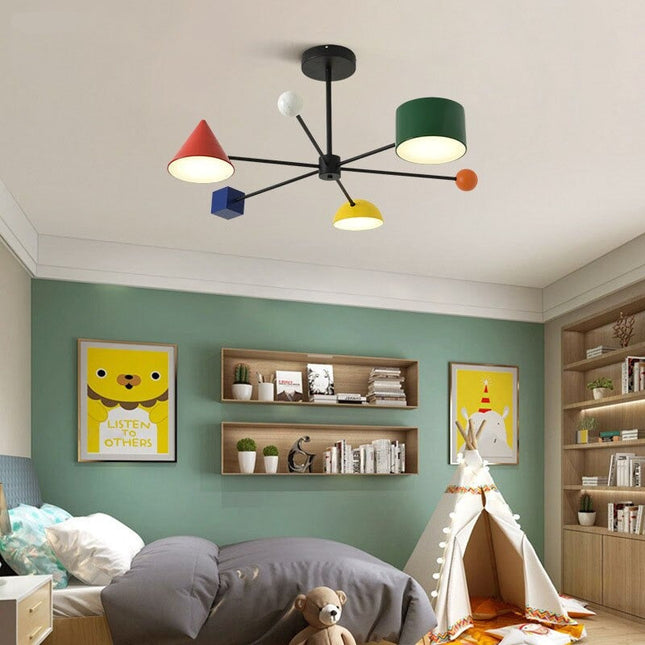ChandelierDecor - Trojan Caron Chandelier: Exquisite Lighting Charm!