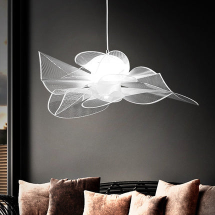 ChandelierDecor - Tulie Floral Chandelier: Exquisite and Elegant