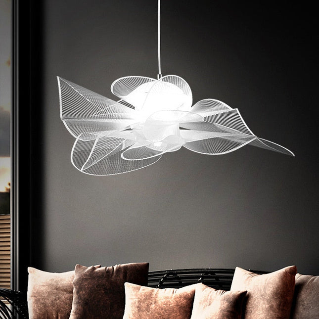 ChandelierDecor - Tulie Floral Chandelier: Exquisite and Elegant